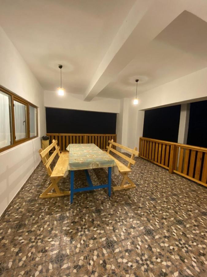 Casuta De La Munte Hotel Sfodea Exterior photo